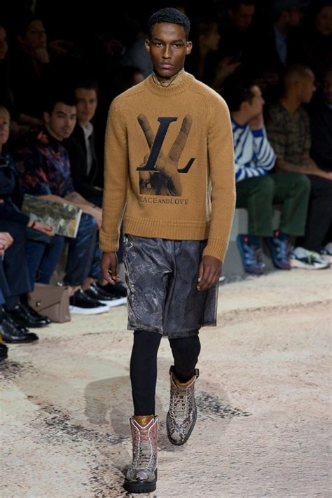 kim jones louis vuitton|kim jones last show.